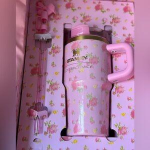 Stanley 1913 x LoveShackFancy Quencher H2.O FlowState™ Tumbler| 20 OZ